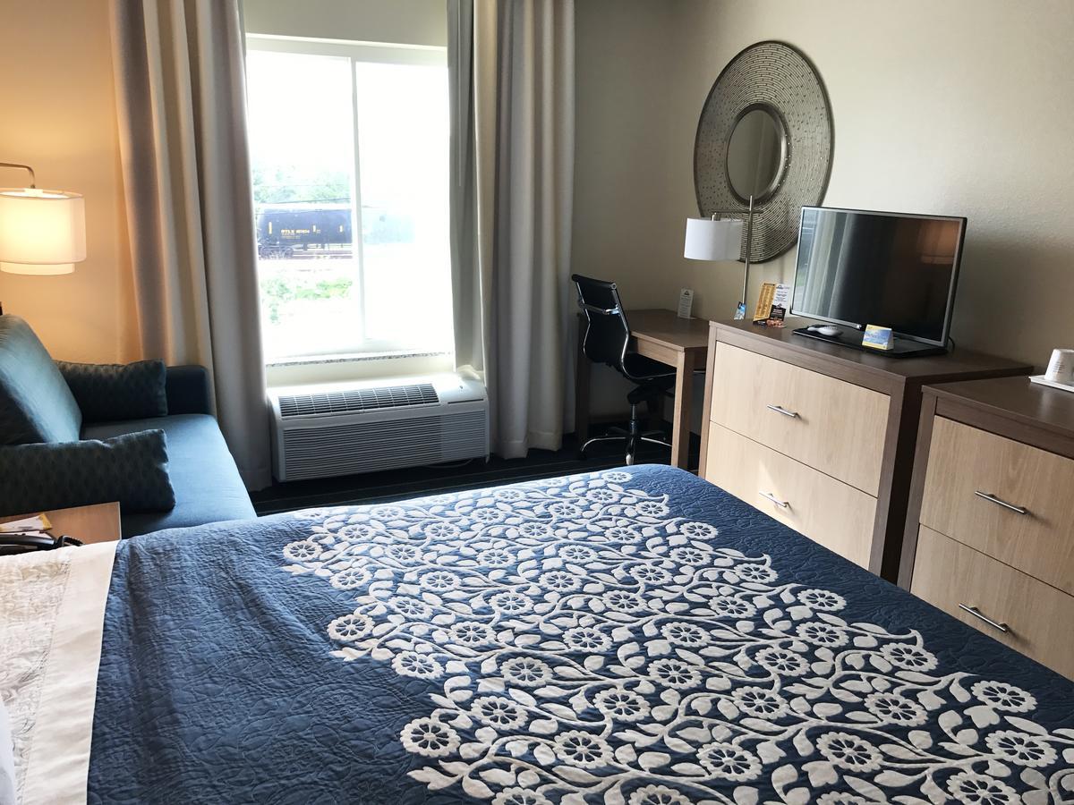 Days Inn By Wyndham Cadiz Eksteriør bilde